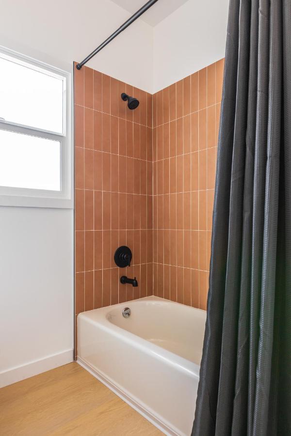 Cozy Sunny Brand-New Apt 1 Block From The Beach Long Beach Exterior foto